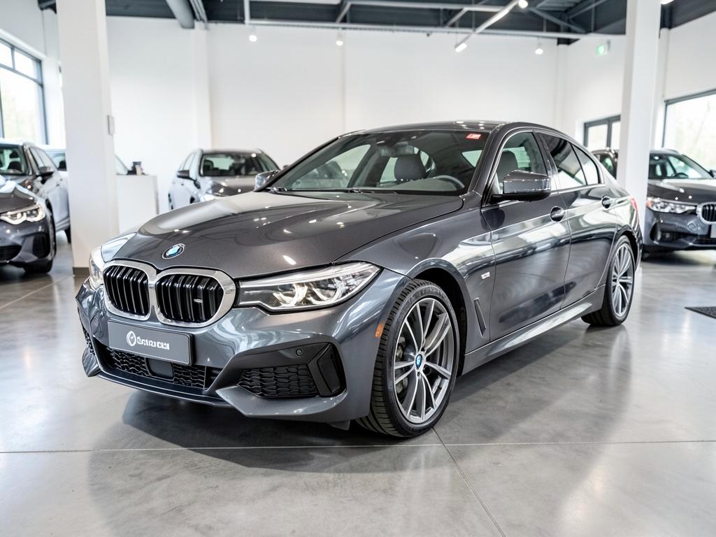BMW 330e M Sport te koop